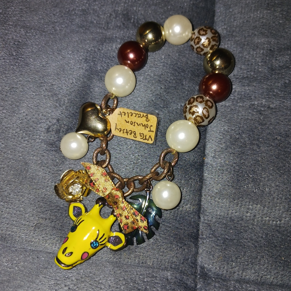 Vintage Betsey Johnson Giraffe Bracelet